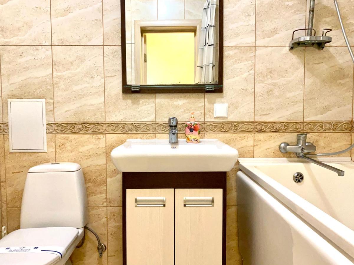 ApartPoltava Светлые и просторные 2-комнатные апартаменты в самом центре Полтавы Екстер'єр фото